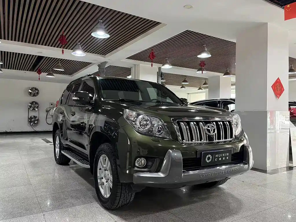 Toyota Land Cruiser Prado 2010 4.0L AT VX NAVI