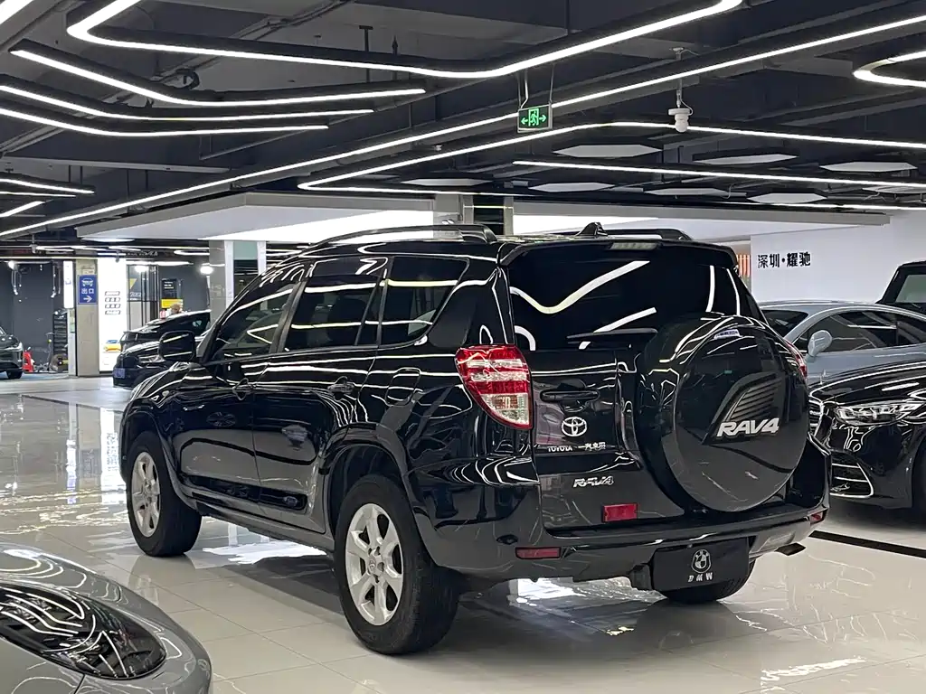 Toyota RAV4 2009 2.0L AT