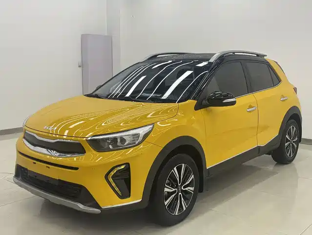 KIA YI RAN 2022