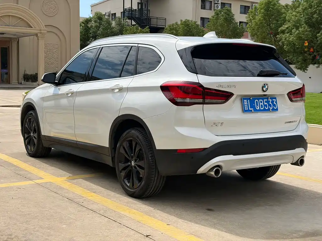 BMW X1 — миниатюра 5