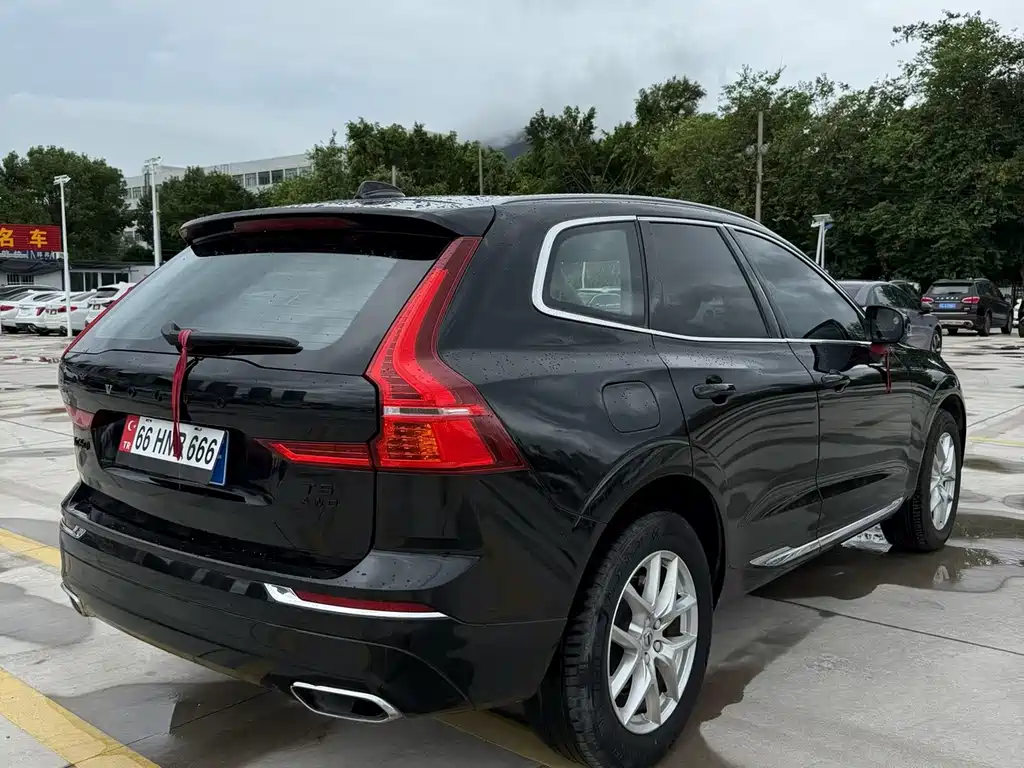 Volvo XC60 T5 4WD Smart Leisure Luxury Edition, фото 7