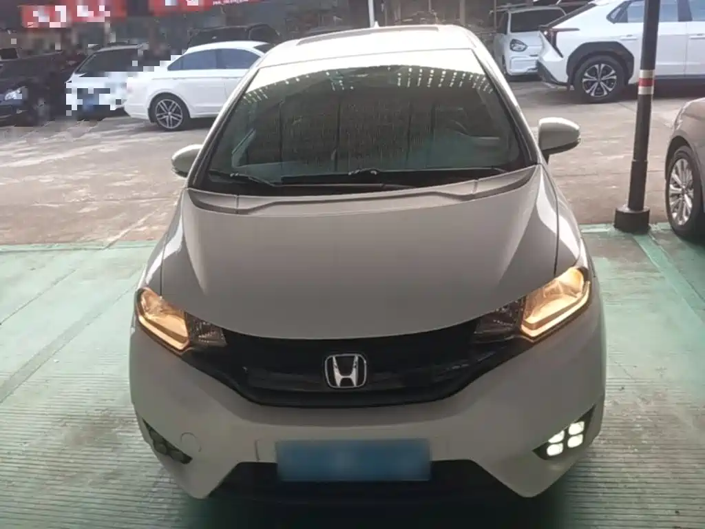Honda Fit — миниатюра 3