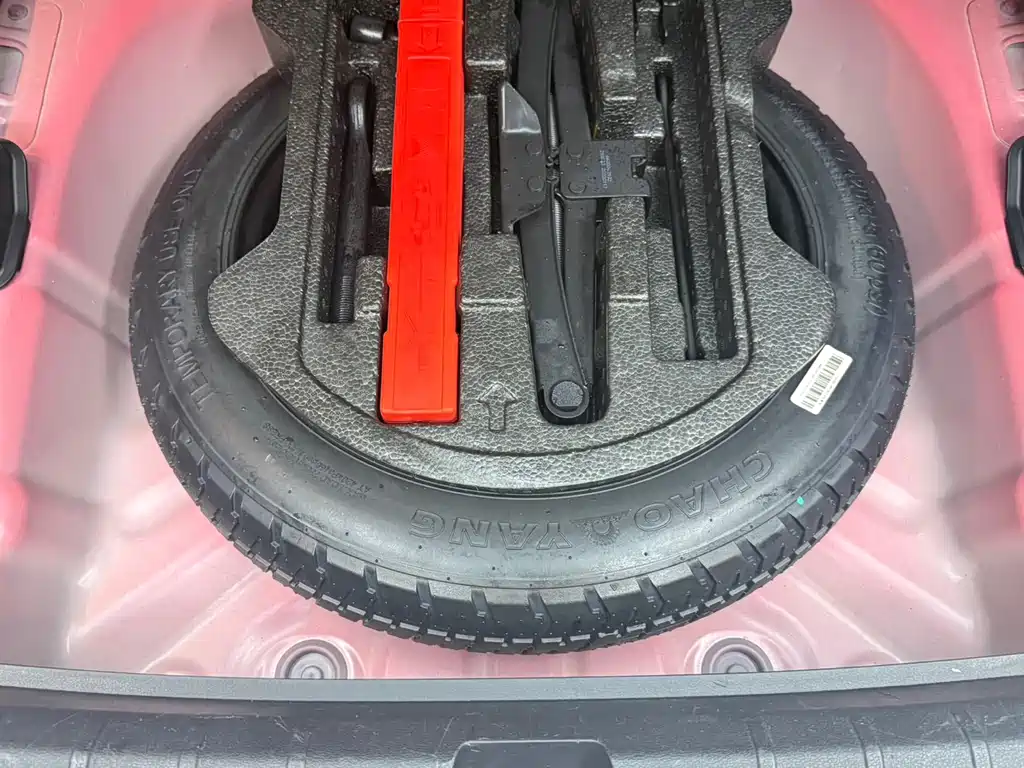 Geely Binyue — миниатюра 20