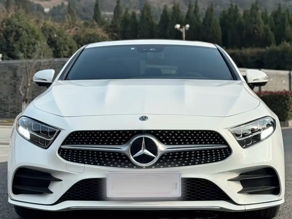 MERCEDES-BENZ CLS