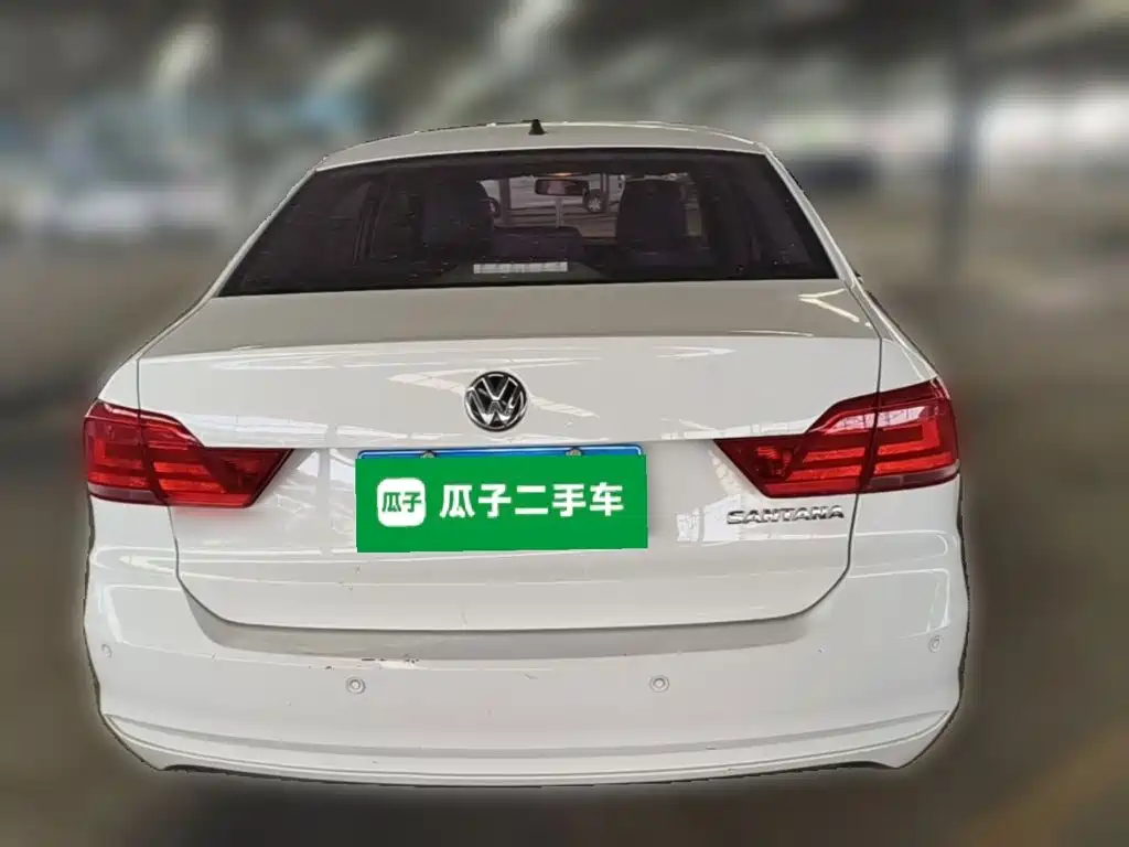 Volkswagen Santana — миниатюра 8