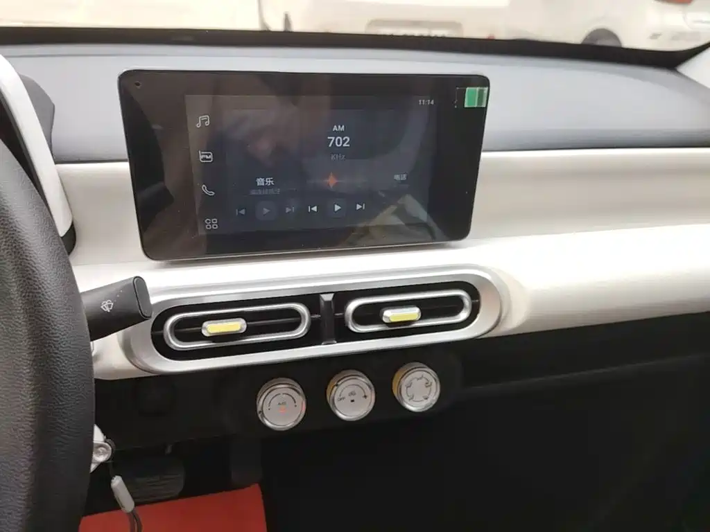 Wuling MINIEV — миниатюра 13
