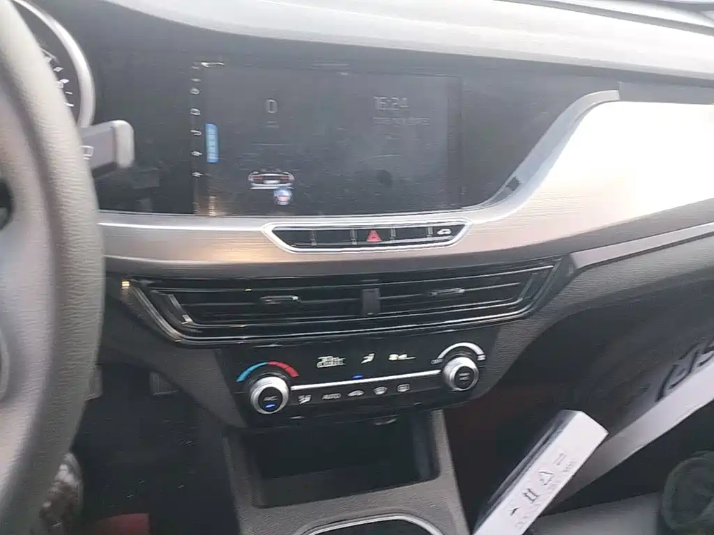 Changan Eado New Energy — миниатюра 13