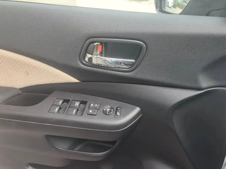 Honda CR-V — миниатюра 7