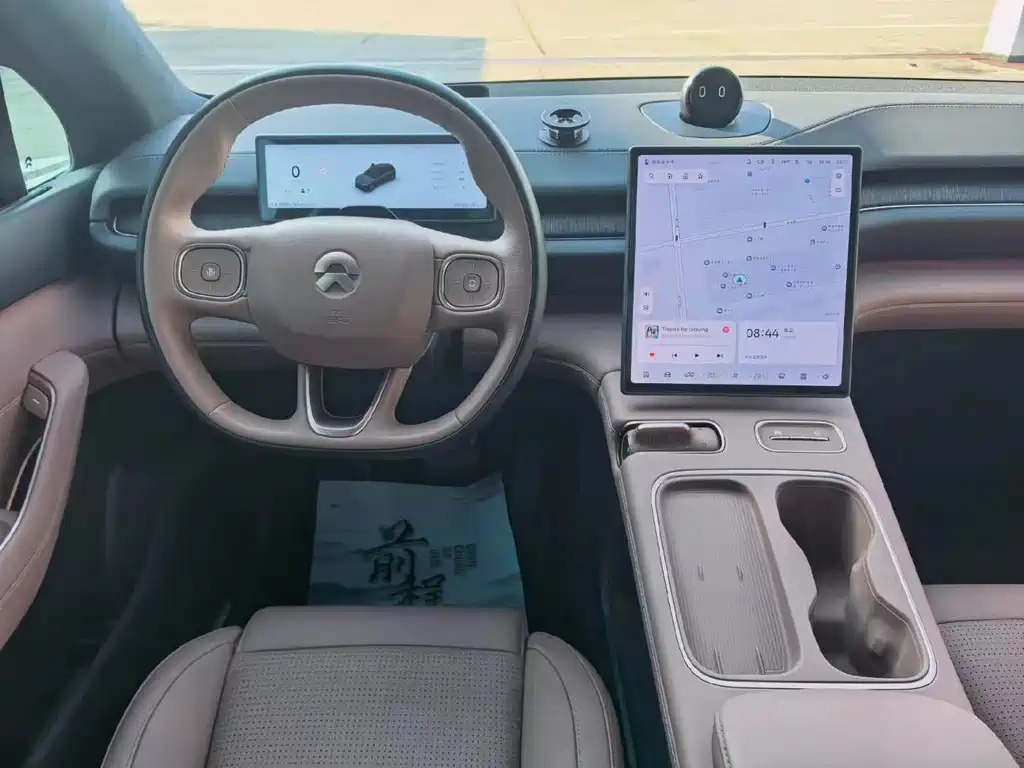 NIO ES6 — миниатюра 6
