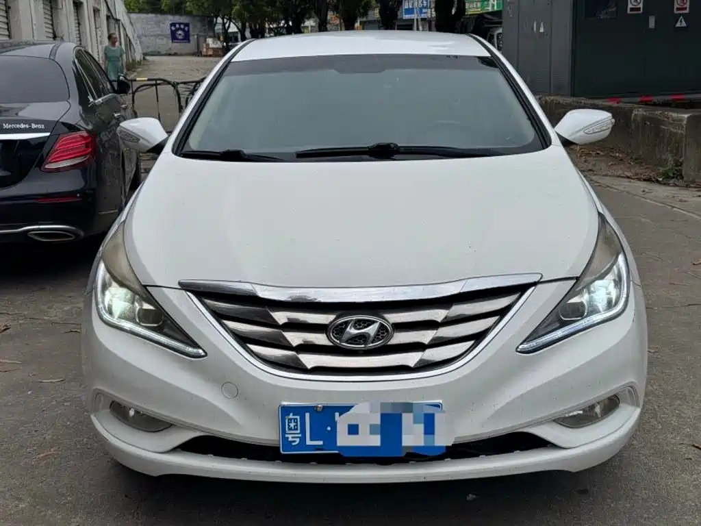 Hyundai Sonata — миниатюра 2