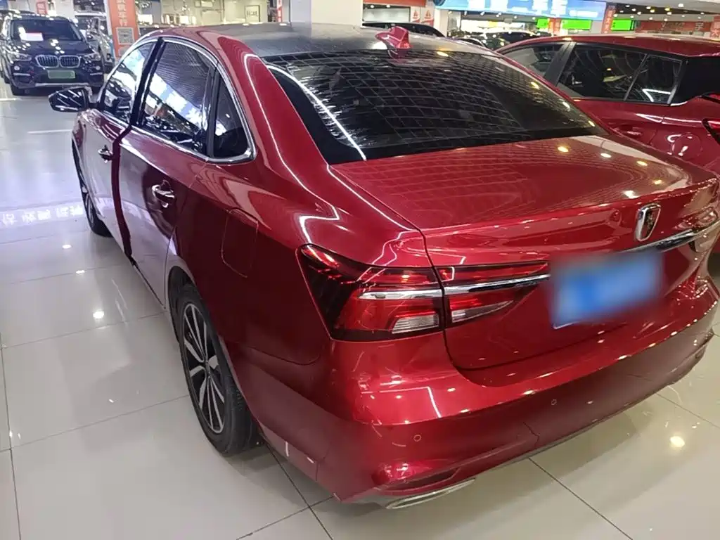 Roewe i6 Classic — миниатюра 5