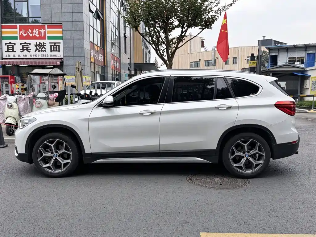 BMW X1 — миниатюра 5