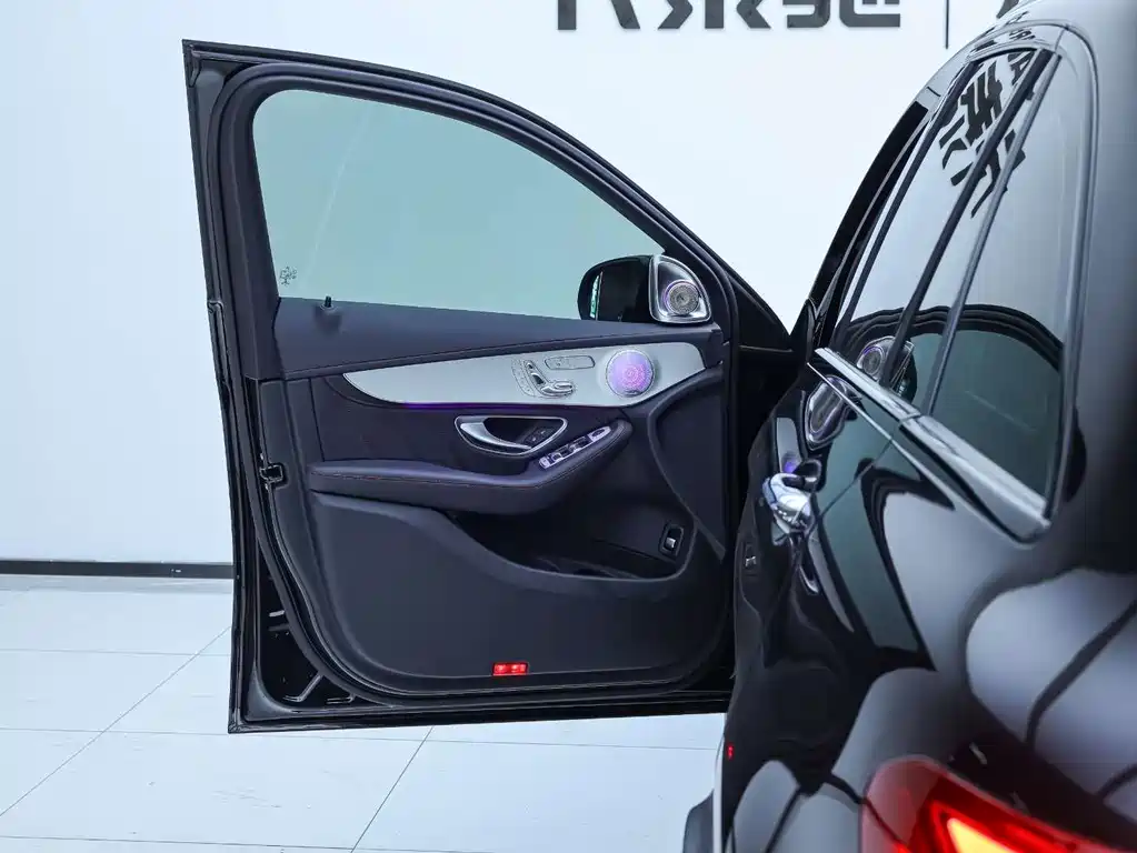 Mercedes-Benz GLC AMG — миниатюра 7
