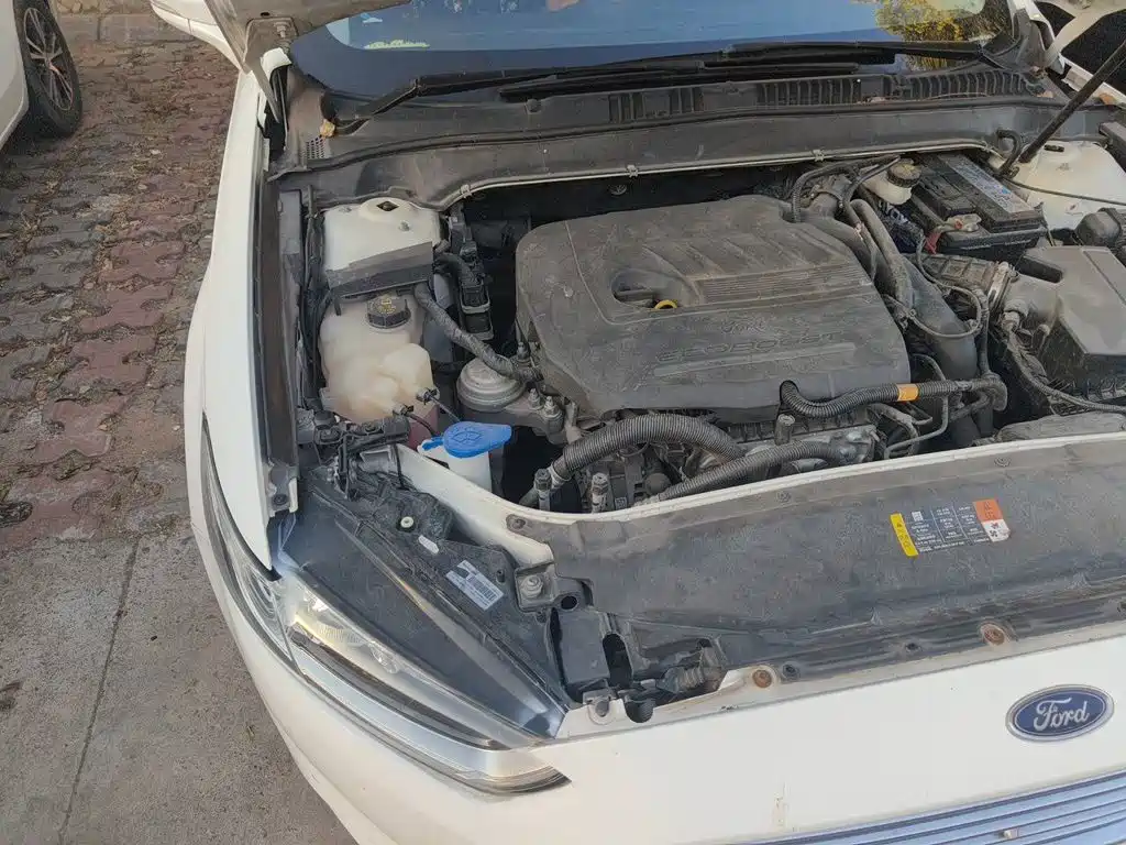Ford Mondeo — миниатюра 20