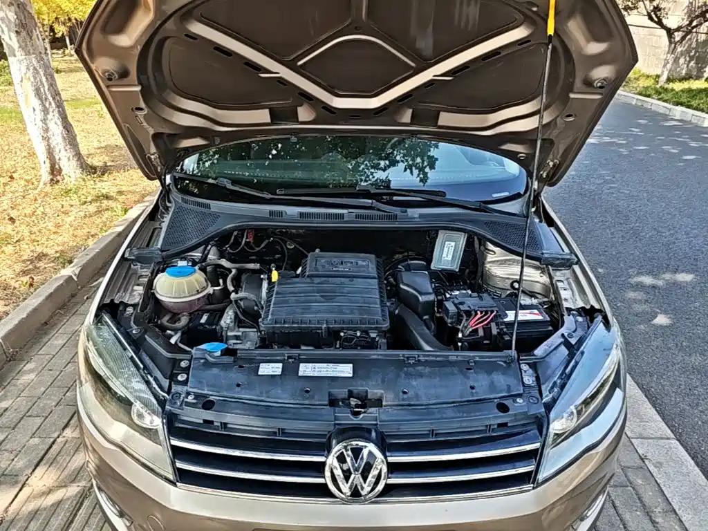Volkswagen Jetta — миниатюра 20
