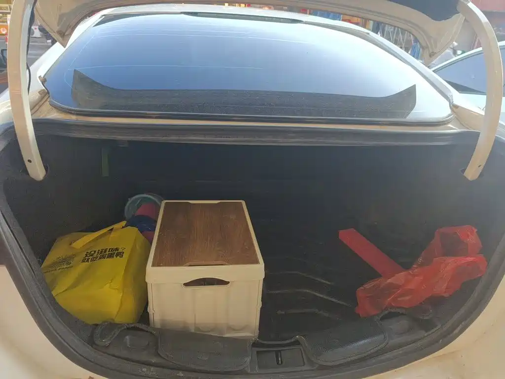 Ford Mondeo — миниатюра 15