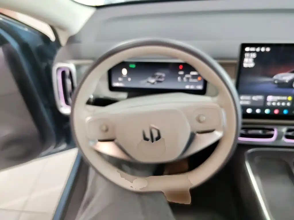 Leapmotor Leapmotor B01 — миниатюра 11