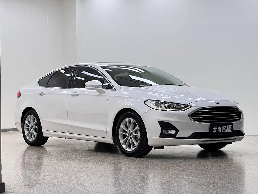 Ford Mondeo 2020 — фото 3