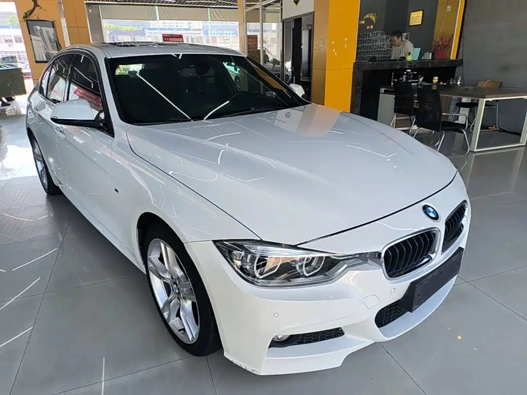 BMW 3 Series — миниатюра 4