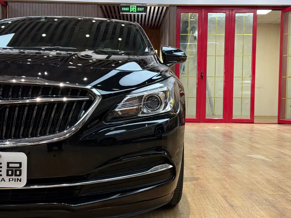 Buick LaCrosse — миниатюра 30