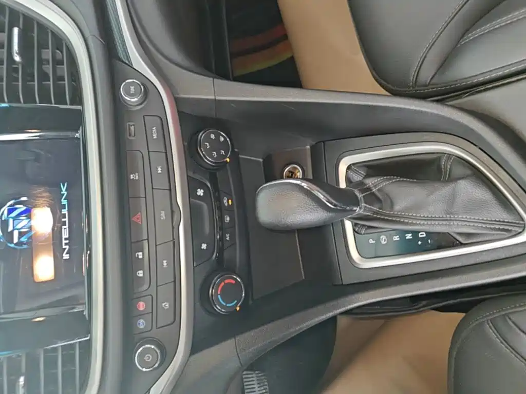 Buick Excelle — миниатюра 14