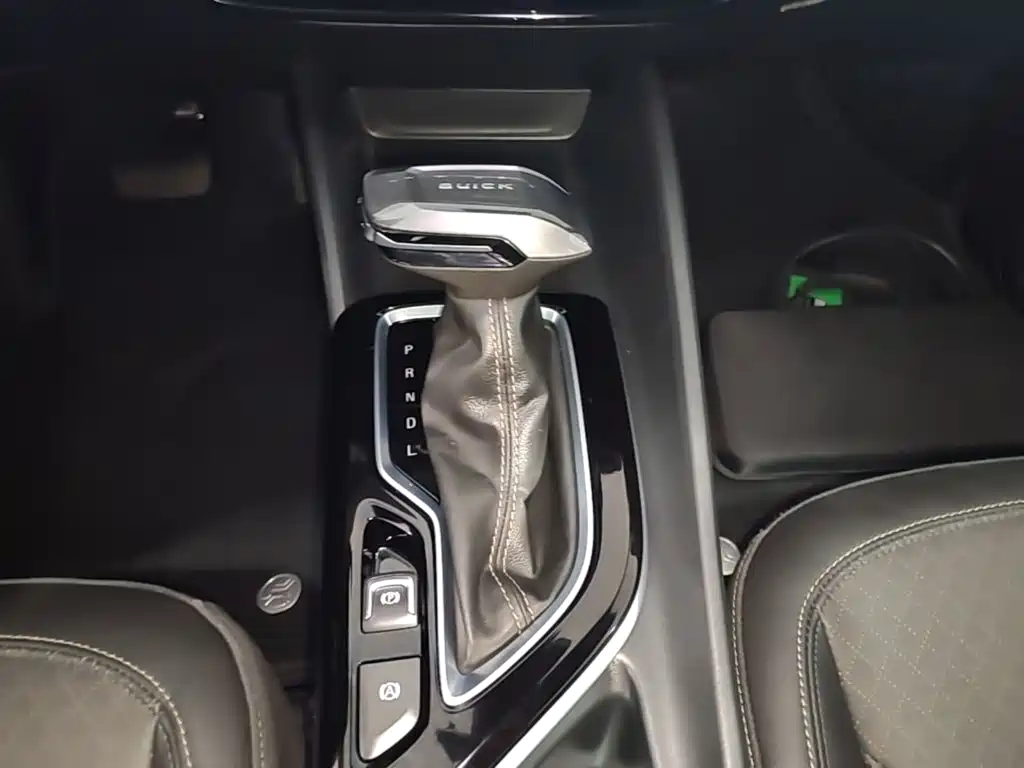 Buick Verano — миниатюра 14