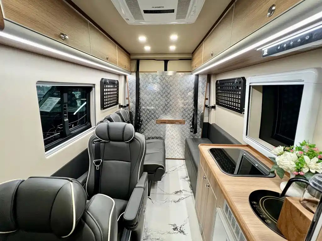 Mercedes-Benz Sprinter — миниатюра 9
