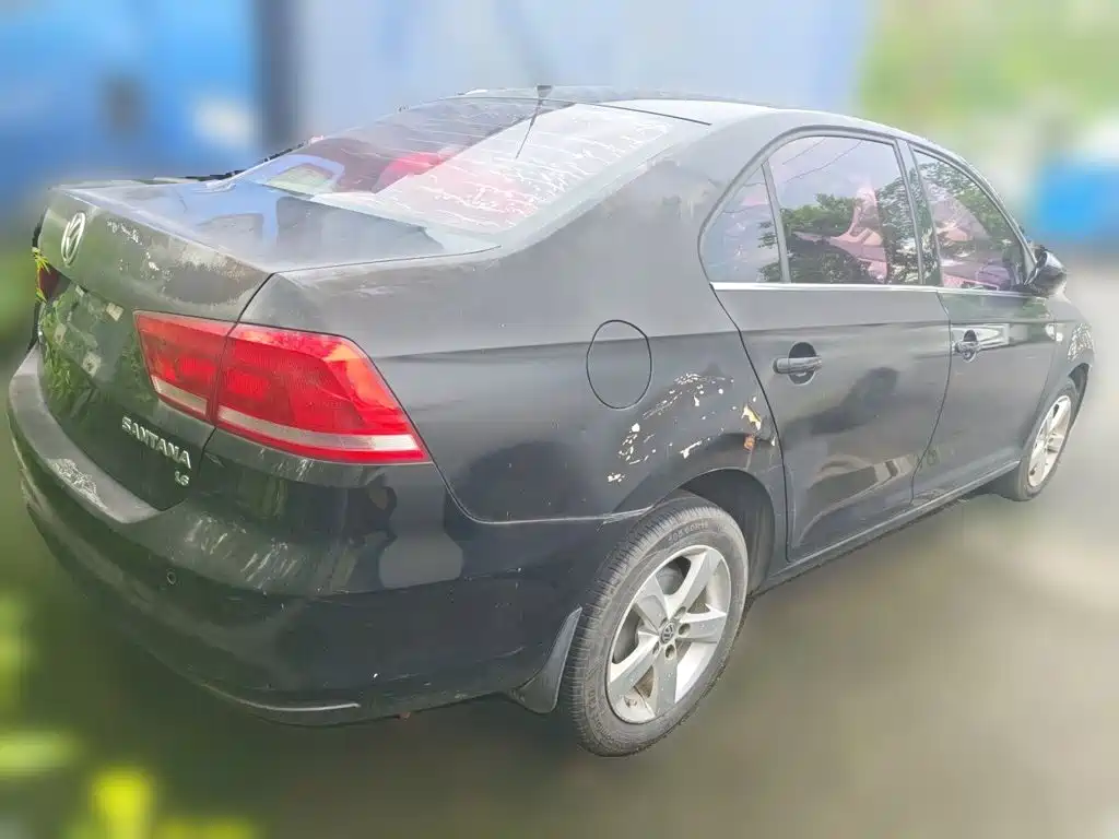 Volkswagen Santana — миниатюра 6