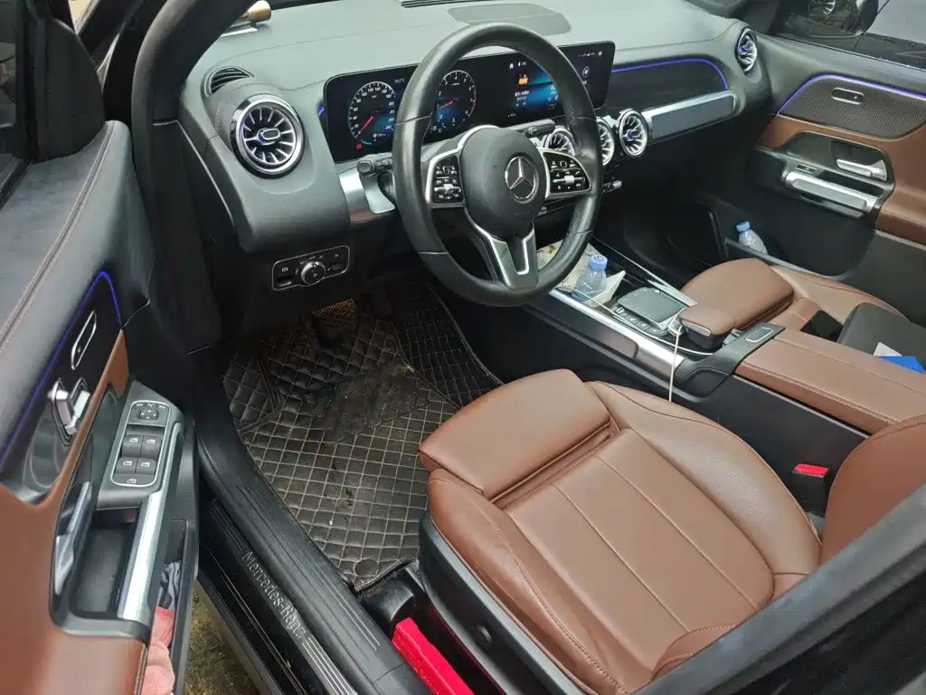Mercedes-Benz GLB — миниатюра 14