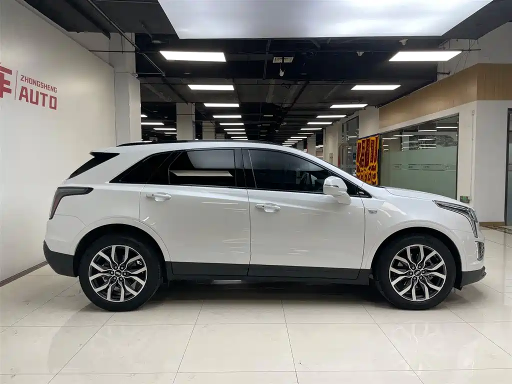 Cadillac XT5 2021 28T Lead Sport