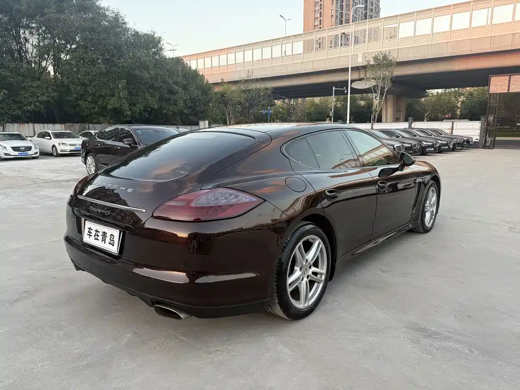 Porsche Panamera — миниатюра 7