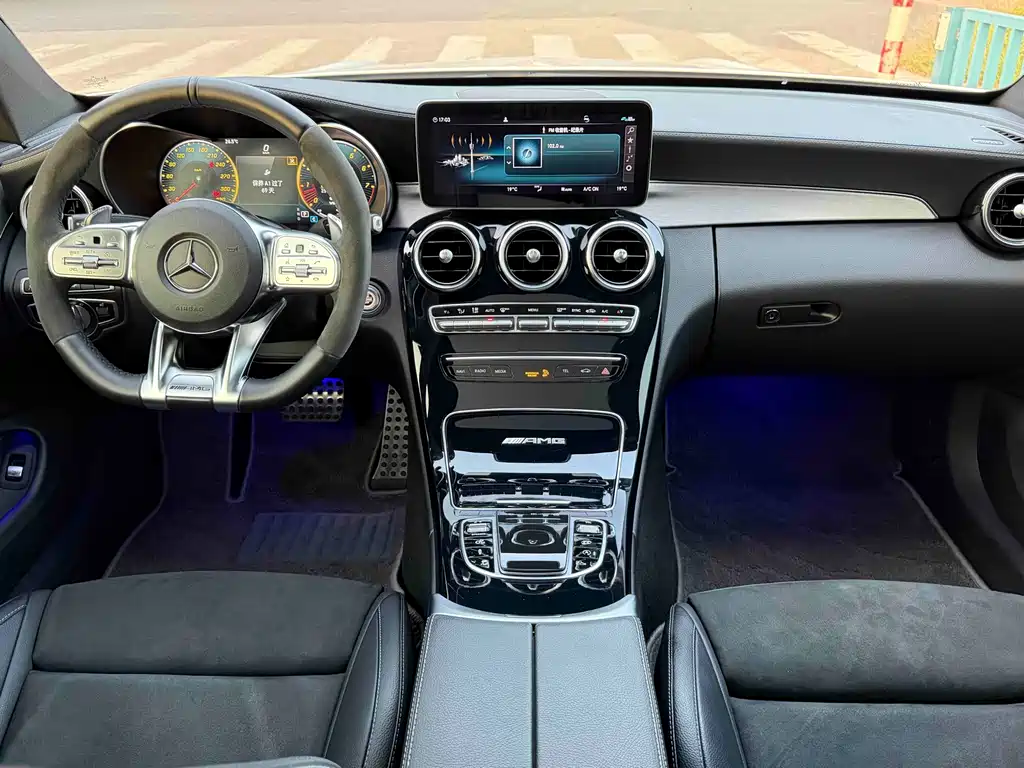 Mercedes-Benz C-Class AMG — миниатюра 9