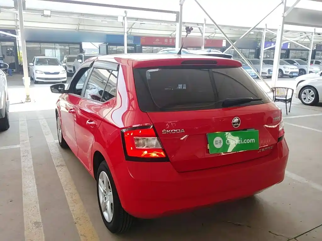 Skoda Fabia — миниатюра 5