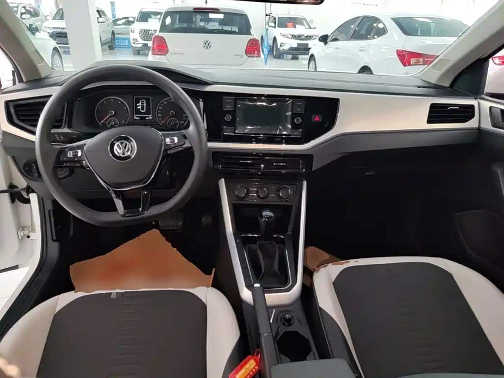 Volkswagen Polo — миниатюра 10