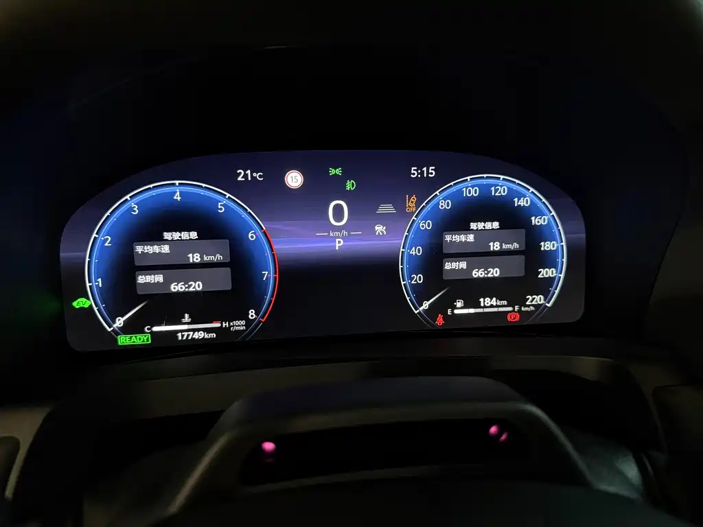 Toyota Vellfire — миниатюра 9