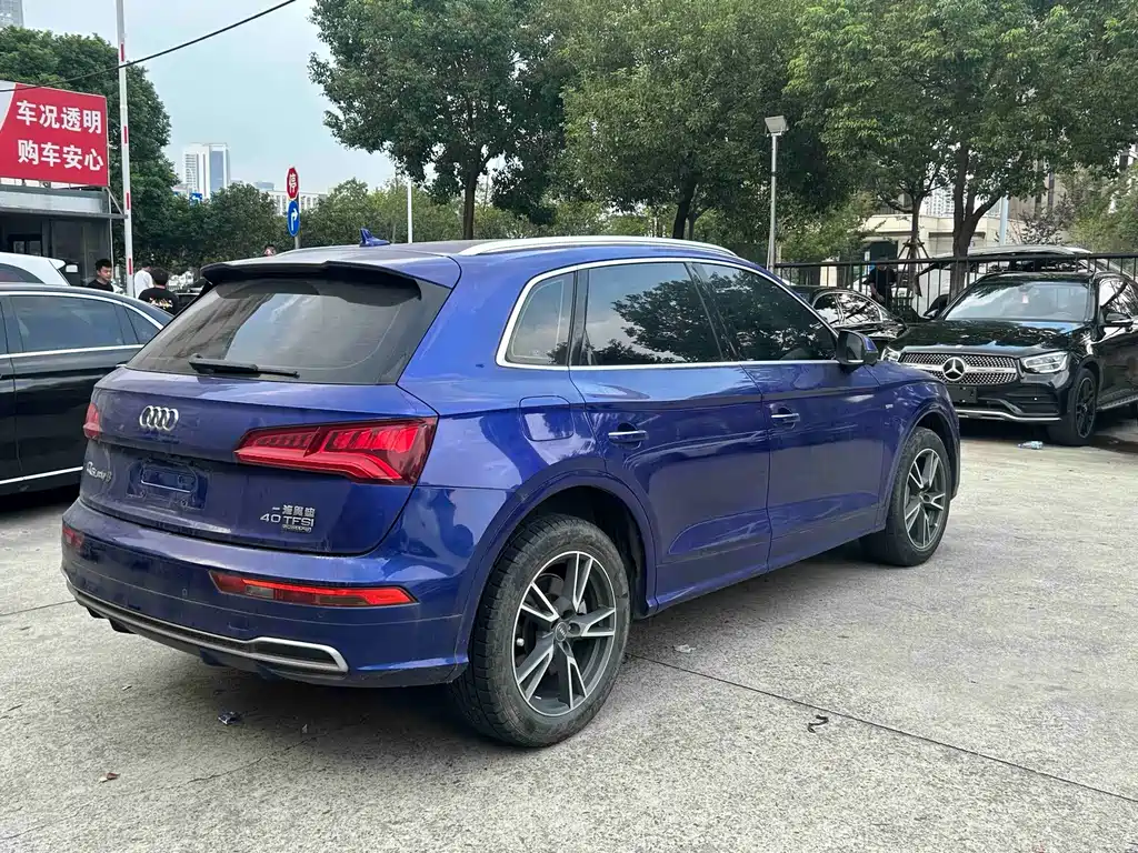 Audi Q5L — миниатюра 9