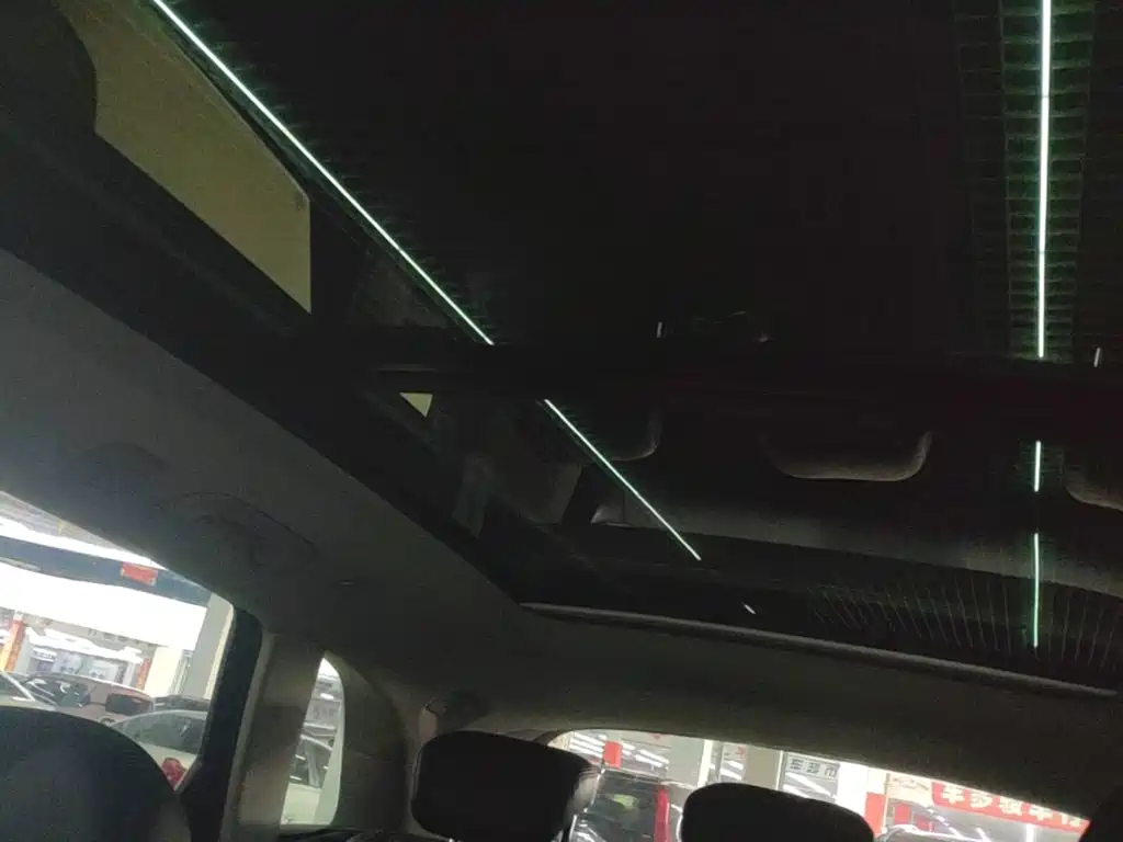 Audi Q5L — миниатюра 18