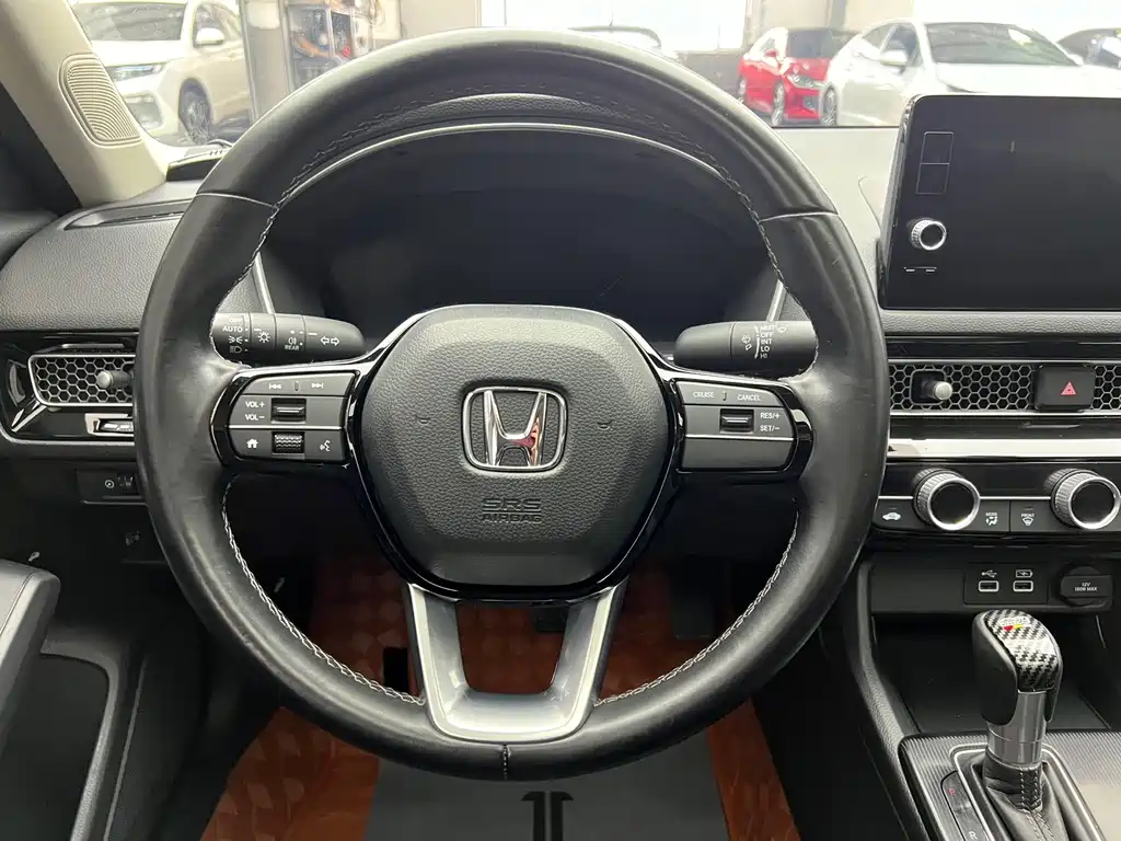 Honda Civic — миниатюра 10