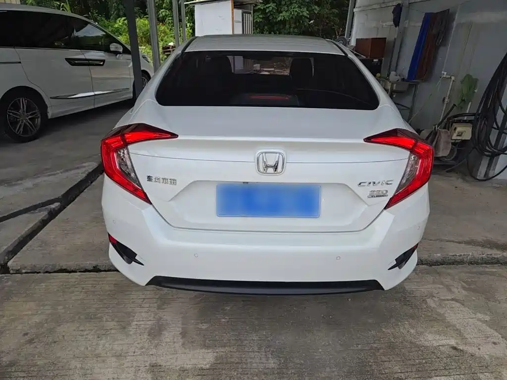 Honda Civic — миниатюра 6