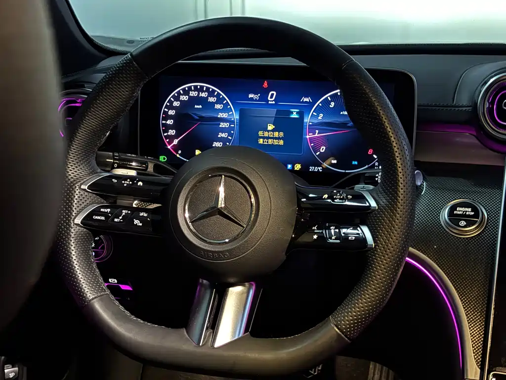 Mercedes-Benz C-Class — миниатюра 13