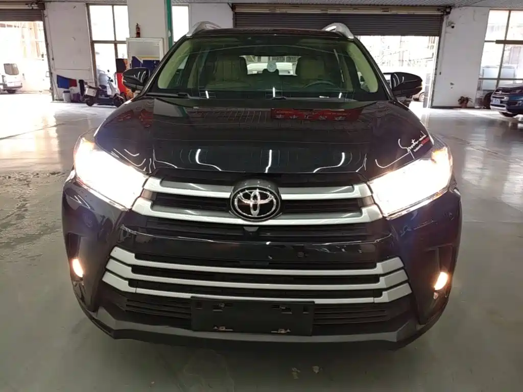 Toyota Highlander — миниатюра 3