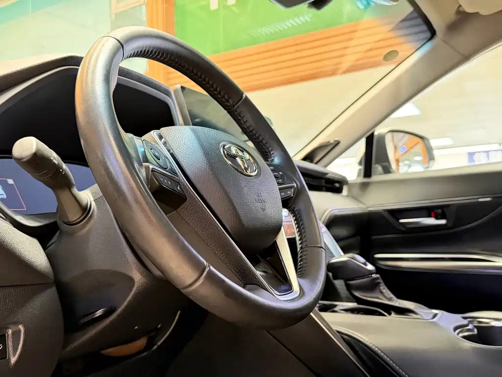 Toyota Venza — миниатюра 6