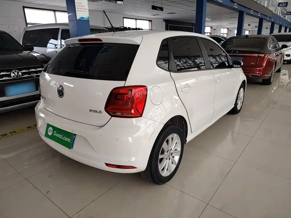 Volkswagen Polo — миниатюра 7
