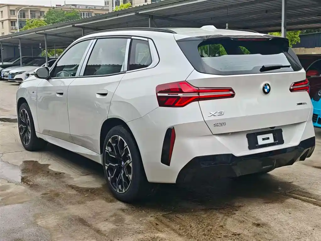 BMW X3 2025 xDrive30L Premium M Sport