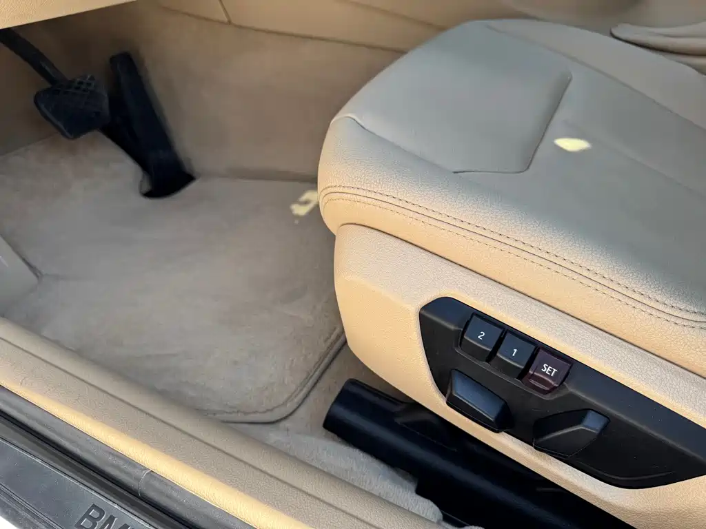 BMW 3 Series — миниатюра 9
