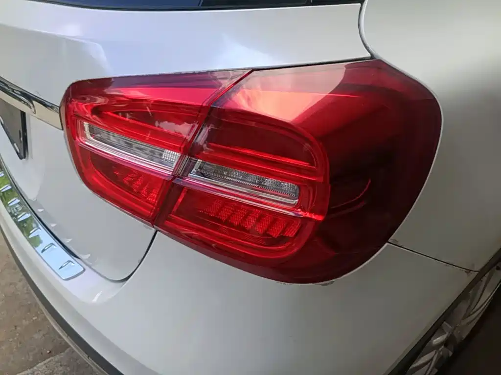 Mercedes-Benz GLA (Import) — миниатюра 8