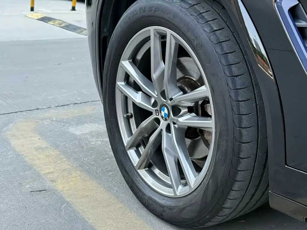BMW X4 — миниатюра 7