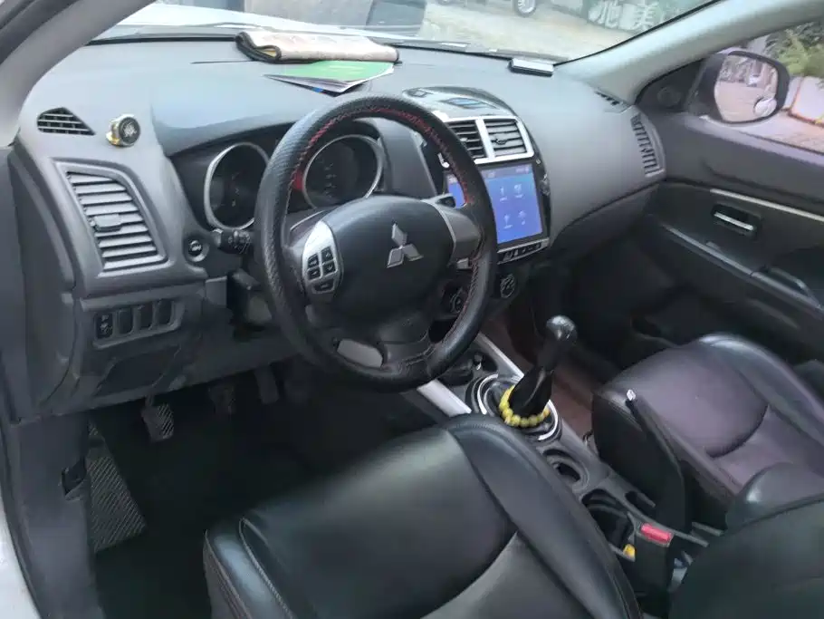 Mitsubishi ASX — миниатюра 12
