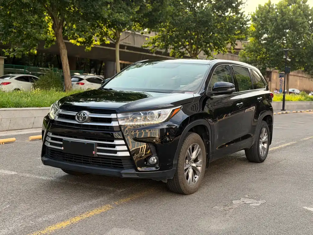 Toyota Highlander 2018 2.0T Elite 5 мест V