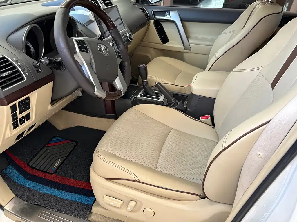 Toyota Prado (Import) — миниатюра 10